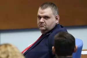  Експерти вещаят хаос заради идеите на Пеевски за КПК
