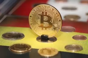 Биткойнът надхвърли рекордна цена от 112 000 долара