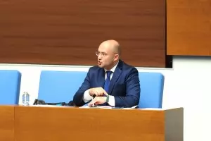 Управляващите си утъпкаха пътя към избора на удобна КПК