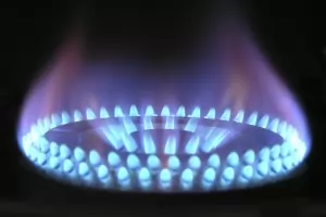 Цената на природния газ от "Булгаргаз" пада с 3.8% през август