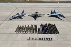 Съветски МиГ-29 и американски F-16 тренират заедно в България
