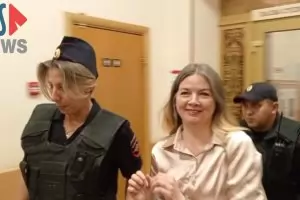 Руска журналистка бе осъдена на 12 г. 
заради връзка с фонда на Навални