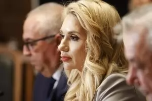 Шефката на КЗП не отхвърля възможността да стане служебен премиер
