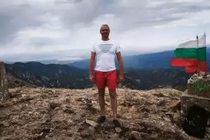 Бъдещето на "Възраждане" е като на "Атака"