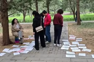 Родители в Китай уреждат бракове на сватовнически пазари