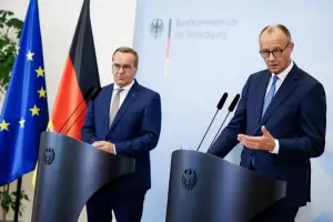 Германия връща редовната военна служба