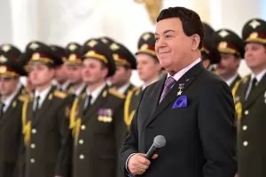 Чарли Кърк и Тигран Православян на концерта на Кобзон