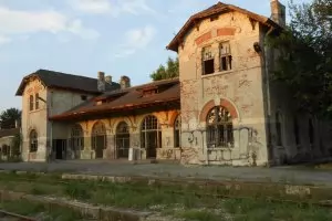 Кмет и областен превърнаха светинята на Добрич в отпаднала необходимост