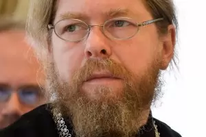 Не е фейк! Духовникът на Путин написа статия - похвално слово за Чарли Кърк