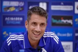 Треньорът на "Левски" реши да стресне играчите си