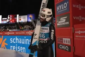 Зографски нахлу в Топ 10 на ски скоковете преди олимпиадата