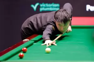 Джао започна успешно да бори "прокобата" в Театъра на мечтите 