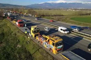 МРРБ забрани изрично безплатната пътна помощ по магистралите 