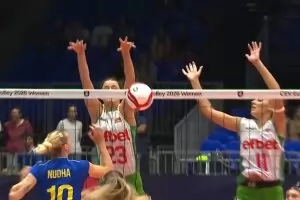 България разгроми Украйна на старта на Евроволей 2026