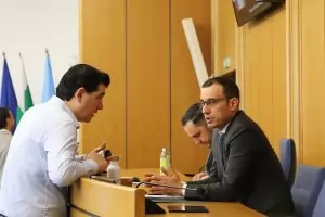 София ще преразглежда лифтовете и ледената пързалка