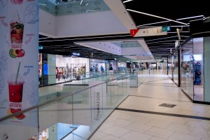 Държавите в Европа продължават да засилват мерките срещу разпространението на