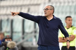 Маурицио Сари беше уволнен като треньор на Ювентус по малко от