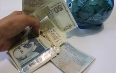 Средният осигурителен доход за страната за април е 991.12 лв.