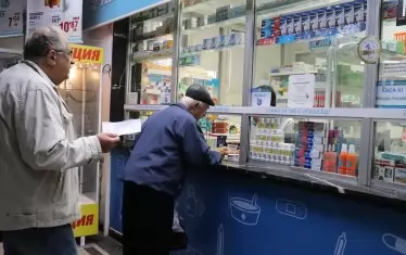 От здравното министерство обещават електронни рецепти до края на годината, според представители на сектора срокът е неизпълним.