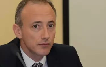 Задават се промени в приема по икономика и педагогика 