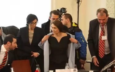 Неизвестната до този момент собственичка на "Инерком" Гинка Върбакова попадна под прожекторите с амбициозната си идея да купи ЧЕЗ-България.