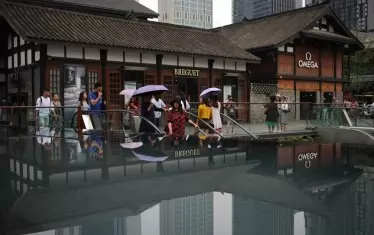 Властите в азиатската държава въвеждат ударно нови технологии за проследяване на активността на всеки от гражданите й.