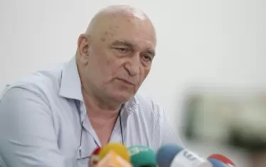  Дамян Илиев