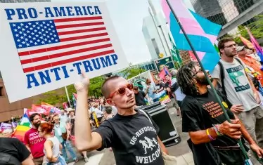  В Брюксел вече текат протести срещу визитата на Тръмп за срещата на върха на пакта. 