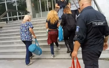  Воденето на Десислава Иванчева на лекар с пранги сигурно ще бъде отчетено от Съда в Страсбург, когато гледа делото й срещу България.