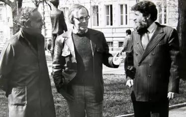  Чрез Петър Берон ще замоля Асен Игнатов да ми обясни за птицата дропла.