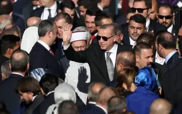 Джамията, Ердоган и паралелното турско общество