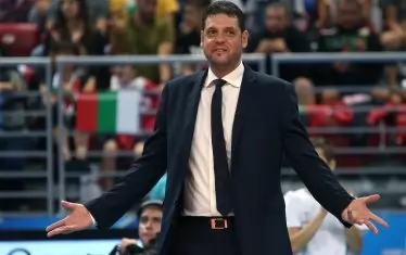 Селекционерът Пламен Константинов така и не успя да намери заместници на контузилите се звезди. И откъде ли би могъл?