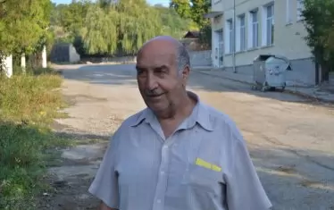  За бай Сали Мельов старото време е много по-добро от настоящото.