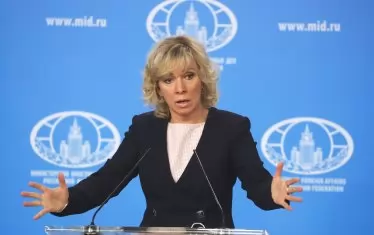 Говорителят на руското външно министерство Мария Захарова определи като „подхвърляне на информация“ данните за самоличността на лицето, което е заподозряно от Лондон за отравянето на бившия полковник от ГРУ Сергей Скрипал и дъщеря му Юлия в Солсбъри през март т.г.