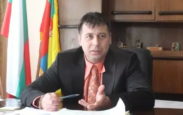 Бившият кмет на Трън Станислав Николов нито е бил длъжен, нито е можел да предвиди катастрофата, оправда го съдът на 2 инстанции. 