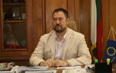 Петър Харалампиев