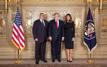  Habemus снимка!