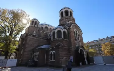  Църквата "Св. Седмочисленици" в София