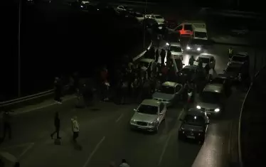 На кръговото движение имаше и втора блокада.