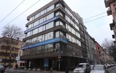 СДС май намери партньор в кооперацията на "Раковски" 134. Но се оглежда и за други сгодни партии.