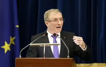  Августин Лазар