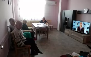 Дневните центрове от семеен тип за дементно болниу нас се броят на пръсти, а в листата на чакащите остават стотици.