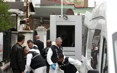 Турски следователи търсят доказателства за убийството на Кашоги в консулството на Саудитска Арабия в Истанбул.