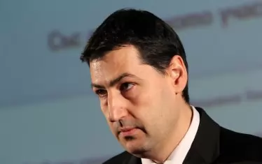  Иван Тотев влезе в обяснителен режим за парите на европейската инициатива още в първия месец от откриването й, когато прокуратурата назначи проверка във фондацията.