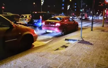  Сцена от централните варненски улици вечерта на 28 ноември.