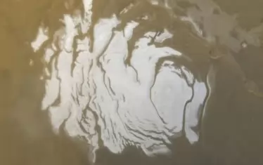  На Марс бе открито ледено езеро.