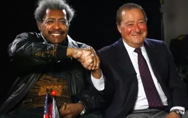  Боб Аръм и Дон Кинг имат много скандали през годините, но няколко пъти са работили заедно в големи мачове като Али - Фрейзър в Манила.