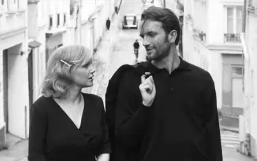 Кадър от "Студена война" - също като "Ида", и той е заснет изцяло в черно-бяло.