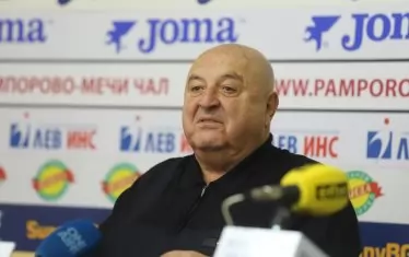 Кандидатурата на Михаил Касабов бе потвърдена от президента на "Славия" (и дългогодишен член на Изпълкома) Венцеслав Стефанов, който обяви, че именно настоящият и.д. президент на БФС е точният наследник на Борислав Михайлов.