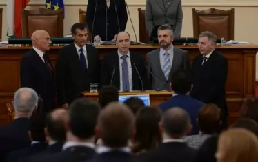  Бюрото за контрол на СРС-тата де факто е политически орган, от който не може да се очаква обективна проверка.